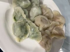 -裕龙汤泉