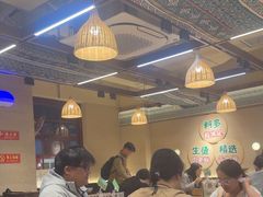 -云阿蛮云南生烫牛肉米线(奉贤路店)