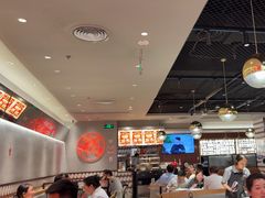 -潮界(虹桥新天地店)