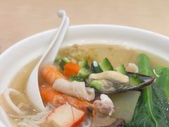 -佰搭果·广式茶餐厅(西华路店)