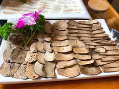 -阿鹏故事野生菌火锅(双廊古镇店)