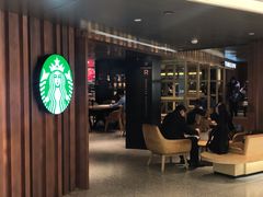 -星巴克臻选(国贸商城首店)
