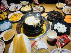 -尚品小土屋涮毛肚(李沧万达店)