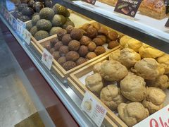 -西树泡芙(湖滨银泰in77B区店)