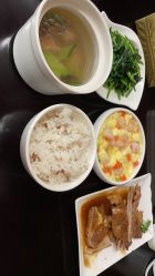 -卓玥国际月子会所(罗山路店)