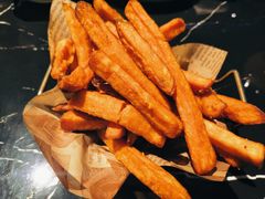 -DEEP·美式餐吧(五棵松华熙LIVE店)
