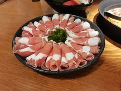 -呷哺呷哺(普陀乐购真北店)