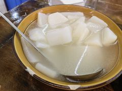 -一品红烧鸭特色川菜(三岔湖店)