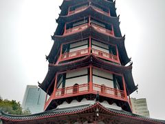 -绳金塔
