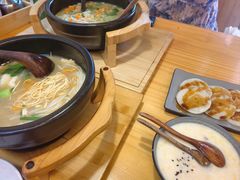 -勺子米线·云南传统小吃市集(四方街店)