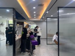 -ONE一家店造型设计机构