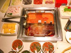 -海底捞火锅鲜切牛肉主题店(长寿路店)