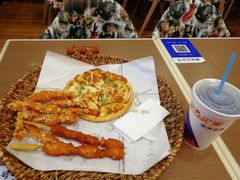 -芝心实億披萨意面(芳草路店)