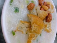 艇仔粥-穗银肠粉店(东川路店)