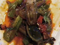 -徐记小怪兽肉蟹煲(中央大街店)
