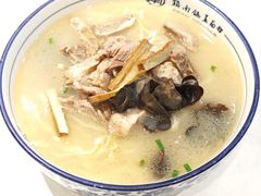 -镇南锅盖面馆(解放路店)