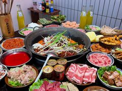 -四小区火锅·巷子里的重庆火锅(花照壁店)