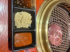 -喜牛烧肉酒场·黑金店(威高广场店)