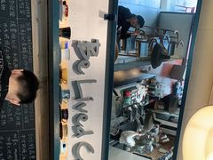 -Be Lived Cafe比例咖啡(摩天轮店)
