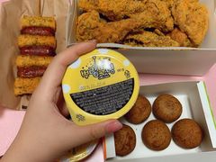 -BHC炸鸡(明洞总店)