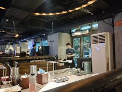 -麦凯伦烧烤·精酿超级工厂店(金桥总店)