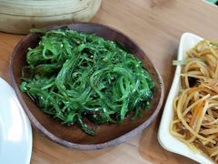 -百年龙袍蟹黄汤包(融创茂店)