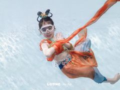 -龙格亲子游泳•水育早教运动中心