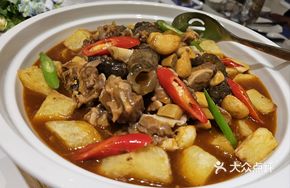 Braised Crocodile Meat