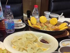 -五谷丰登农家院·地道胶东菜·海鲜烧烤(威海店)