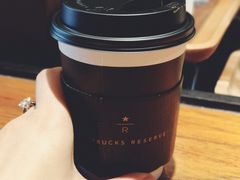 -星巴克臻选(北京嘉里中心第二店)