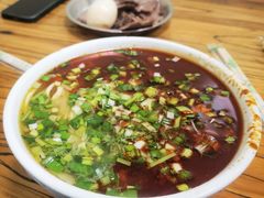 辣子牛肉面-清真·马安军辣子牛肉面