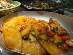 -费大厨辣椒炒肉(高铁吾悦广场店)