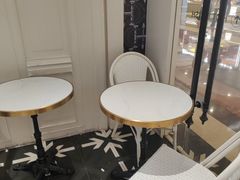 -HOT CRUSH趁热集合·现烤面包(上海环球港店)