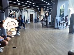 -威克健身游泳(万菱汇店)