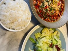 手撕圆白菜-懒人盐府人家(航天桥店)