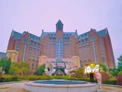-天津京基皇冠假日酒店