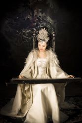 -九月鹰飞汉服摄影工作室
