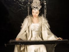 -九月鹰飞汉服摄影工作室