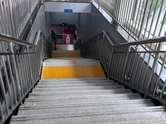 -梨园(地铁站)