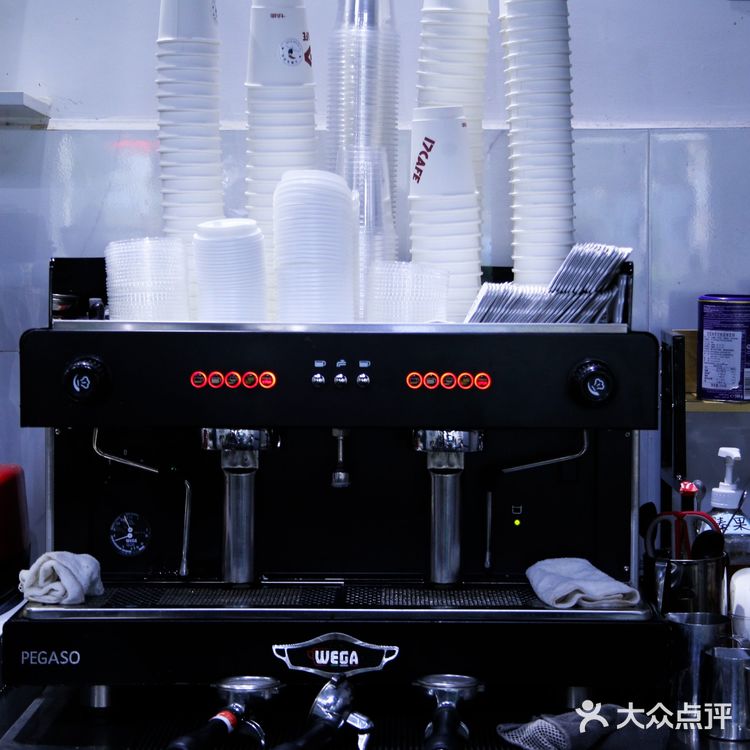 边吃边拍|鹤山咖啡性价比之王