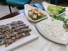 -青青河边草·小小河边鱼(万达广场太仓店)