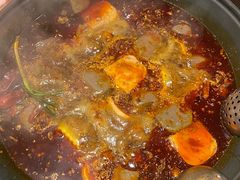 -旧街市鲜货老火锅(大光路店)