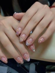 -U3美甲美睫沙龙