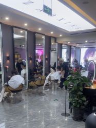 -藤野造型烫染·漂发