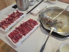 吊龙伴-八合里潮汕鲜牛肉火锅(吉大店)