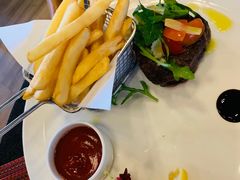 -WOLFGANG PUCK KITCHEN & BAR(迪士尼小镇店)