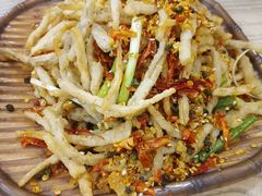 -江城燕子大排档(江汉路步行街店)