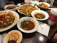 -成都你六姐·牛肉冒菜(城市集市合生汇店)