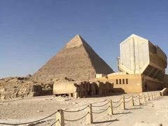 -吉萨金字塔群