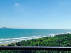 -三亚湾海居铂尔曼度假酒店